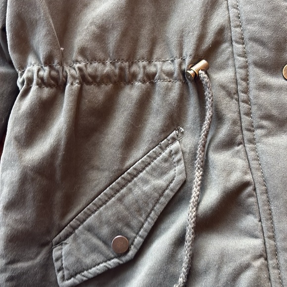 Sky & Sparrow Green Womens full zip Coat removable fur sz S lined parka army - Picture 3 of 6